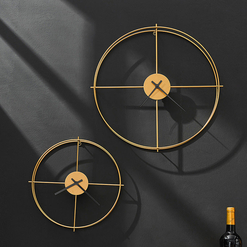 Modern Metal Frame Clock